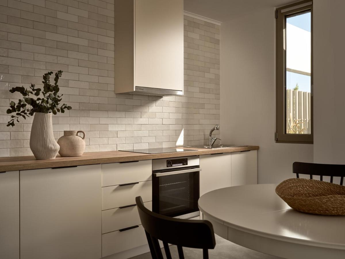 Azera Suites Alykanas  Exteriör bild